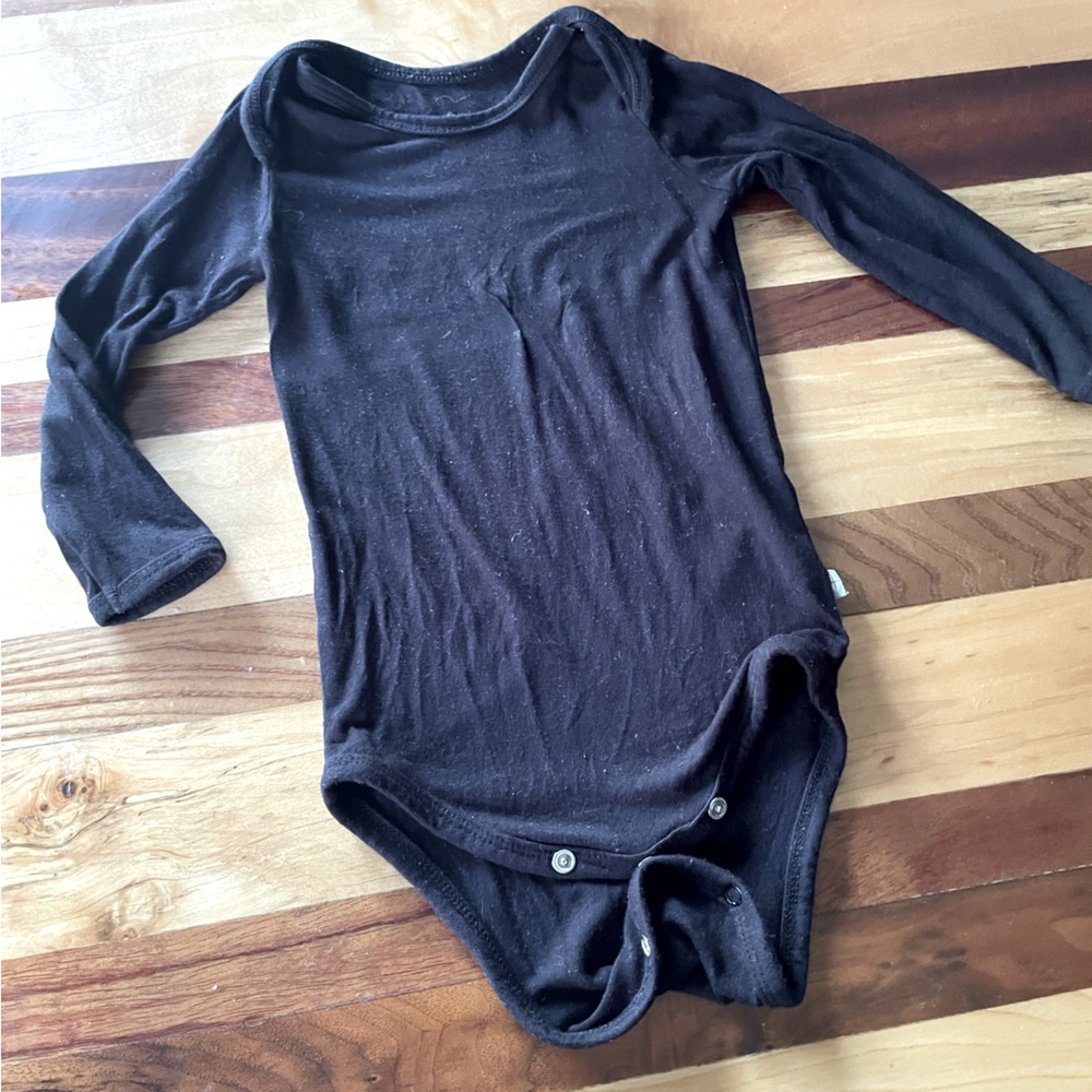 Kyte long sleeve bodysuit in midnight VGUC